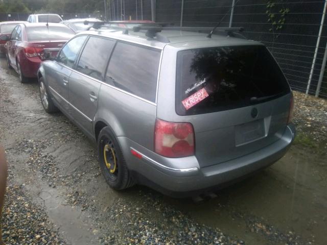 WVWWU63B45E125575 - 2005 VOLKSWAGEN PASSAT GLX 绿色 照片 3