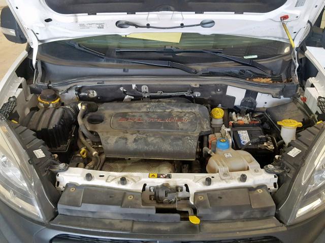 ZFBERFAT2G6C37156 - 2016 RAM PROMASTER 白色 照片 7