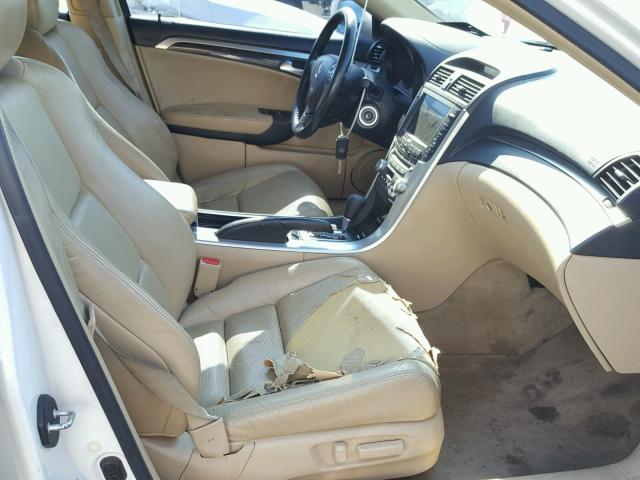 19UUA66238A038839 - 2008 ACURA TL WHITE photo 5