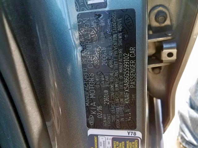 KNAFX5A86G5599102 - 2016 KIA FORTE EX GRAY photo 10