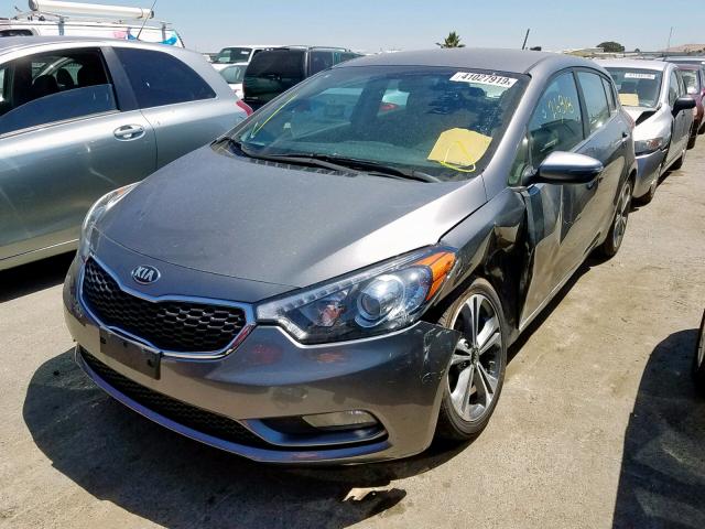 KNAFX5A86G5599102 - 2016 KIA FORTE EX GRAY photo 2