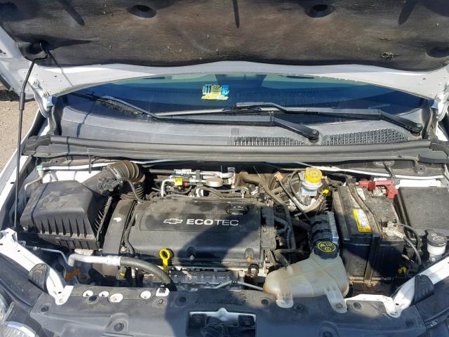 1G1JA6SH2D4230735 - 2013 CHEVROLET SONIC LS WHITE photo 7