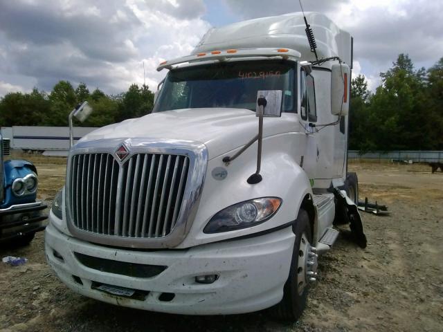 2HSCUAPR99C092511 - 2009 INTERNATIONAL PROSTAR PR WHITE photo 2