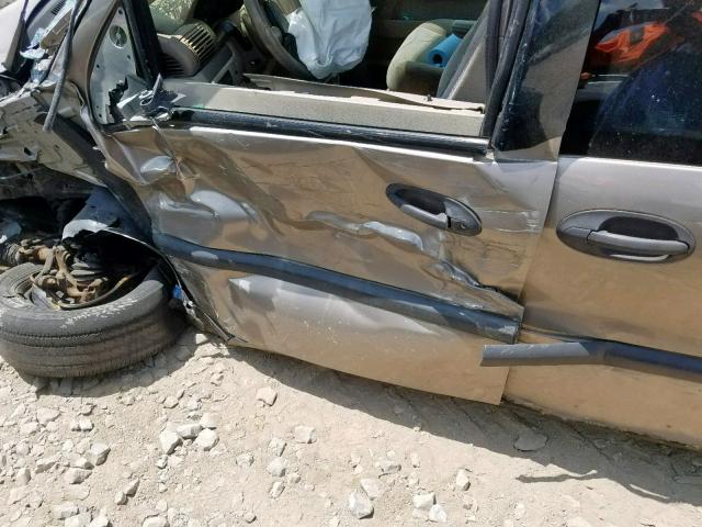 2FMZA51634BA97487 - 2004 FORD FREESTAR S GOLD photo 10