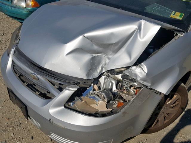 1G1AT58H297263705 - 2009 CHEVROLET COBALT LT SILVER photo 9