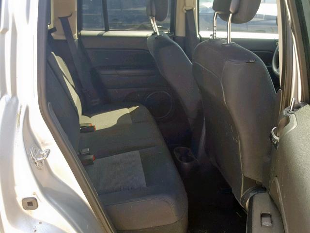 1C4NJCBA5ED560123 - 2014 JEEP COMPASS SP ვერცხლისფერი ფოტო 6