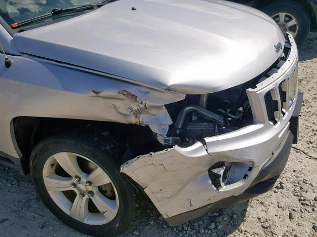 1C4NJCBA5ED560123 - 2014 JEEP COMPASS SP ვერცხლისფერი ფოტო 9