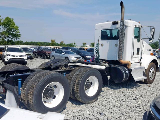 1XKDD49X4CJ318624 - 2012 KENWORTH CONSTRUCTI SILVER photo 4