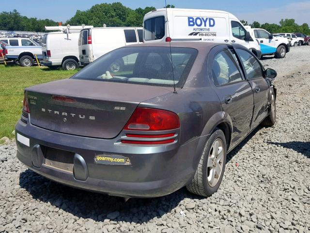 1B3EL46X12N156547 - 2002 DODGE STRATUS SE GREEN photo 4