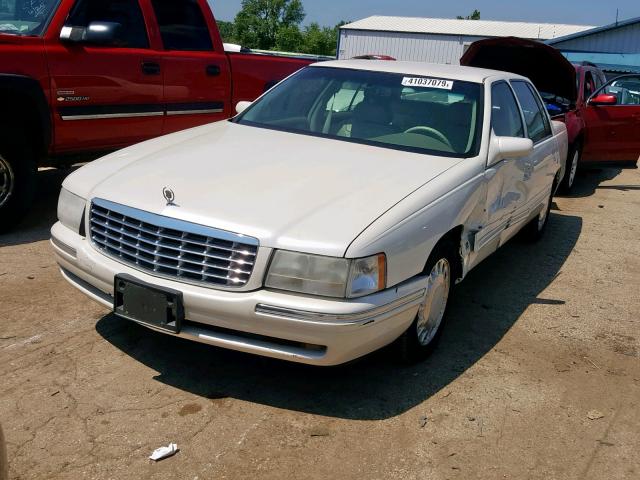 1G6KD54Y5XU801409 - 1999 CADILLAC DEVILLE WHITE photo 2