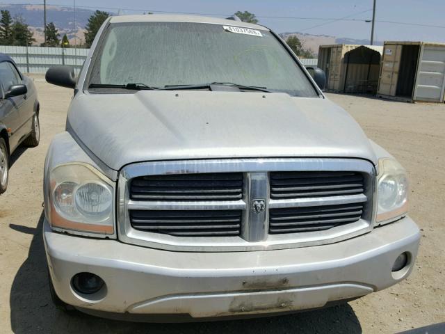 1D4HB48N35F577777 - 2005 DODGE DURANGO SL GRAY photo 9