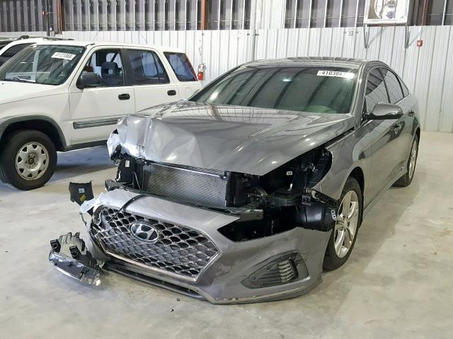 5NPE34AF2JH719259 - 2018 HYUNDAI SONATA SPO GRAY photo 2