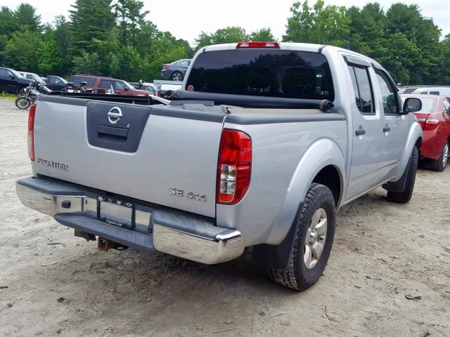 1N6AD0EV6AC416242 - 2010 NISSAN FRONTIER C SILVER photo 4