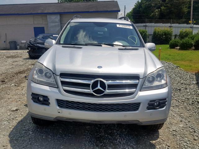 4JGBF71E27A206883 - 2007 MERCEDES-BENZ GL 450 4MA SILVER photo 9