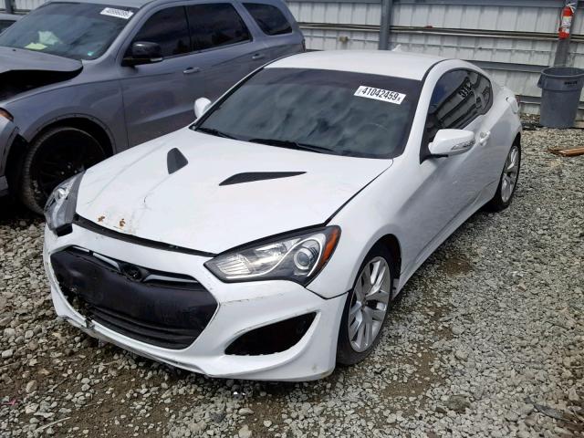 KMHHT6KJ4FU129603 - 2015 HYUNDAI GENESIS CO WHITE photo 2