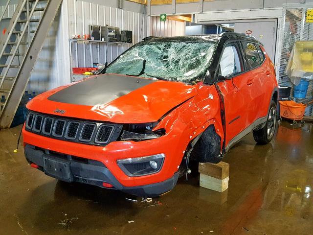 3C4NJDDB1JT238854 - 2018 JEEP COMPASS TR ORANGE photo 2