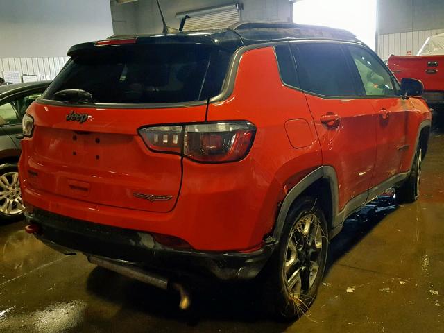 3C4NJDDB1JT238854 - 2018 JEEP COMPASS TR ORANGE photo 4