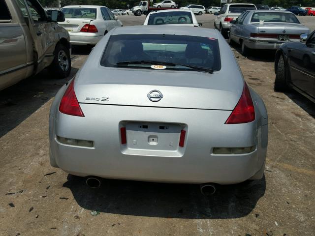 JN1AZ34DX5M600195 - 2005 NISSAN 350Z COUPE SILVER photo 6