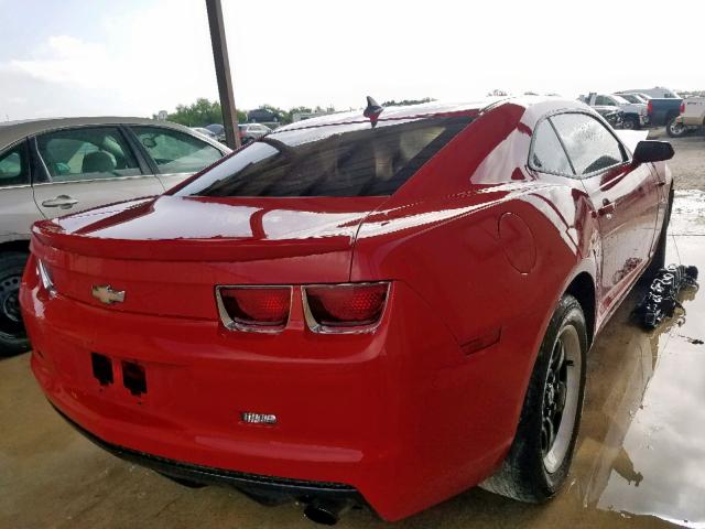 2G1FA1E34D9198831 - 2013 CHEVROLET CAMARO LS RED photo 4