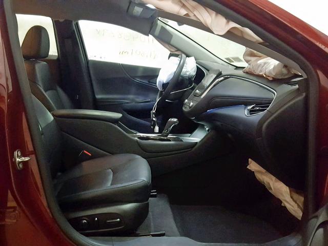 1G1ZH5SX0HF153826 - 2017 CHEVROLET MALIBU PRE RED photo 5