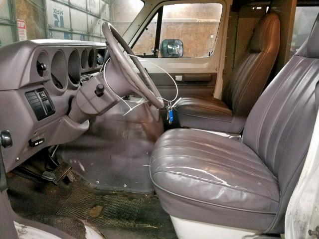 2B7KB31Z0RK137808 - 1994 DODGE RAM VAN B3 WHITE photo 5