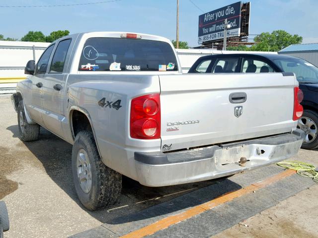 1D7HW48KX6S513676 - 2006 DODGE DAKOTA QUA GRAY photo 3