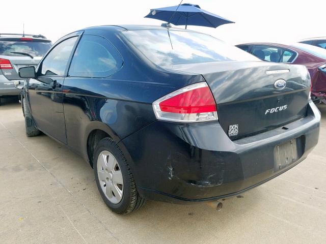 1FAHP32N88W293329 - 2008 FORD FOCUS S/SE BLACK photo 3