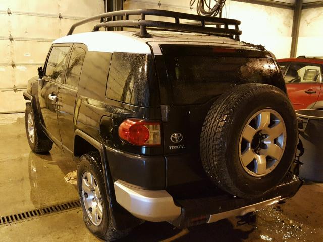 JTEBU11F070087135 - 2007 TOYOTA FJ CRUISER TWO TONE photo 3