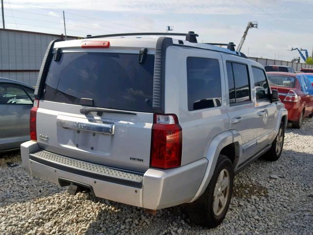 1J8HG58238C190669 - 2008 JEEP COMMANDER SILVER photo 4