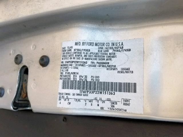 1FAFP33P22W151363 - 2002 FORD FOCUS LX SILVER photo 10