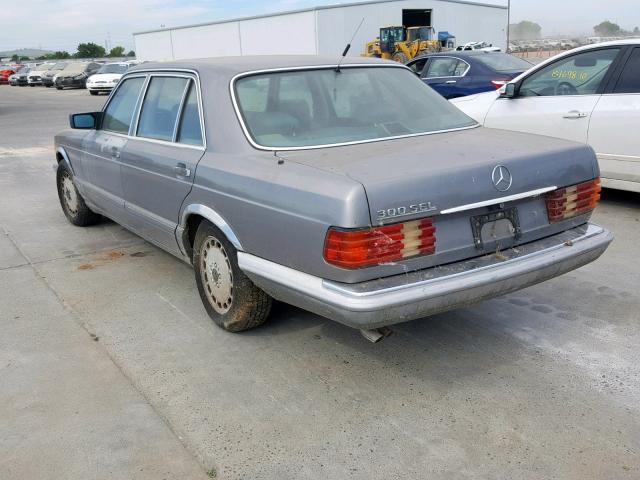 WDBCA25D9JA386428 - 1988 MERCEDES-BENZ 300 SEL GRAY photo 3