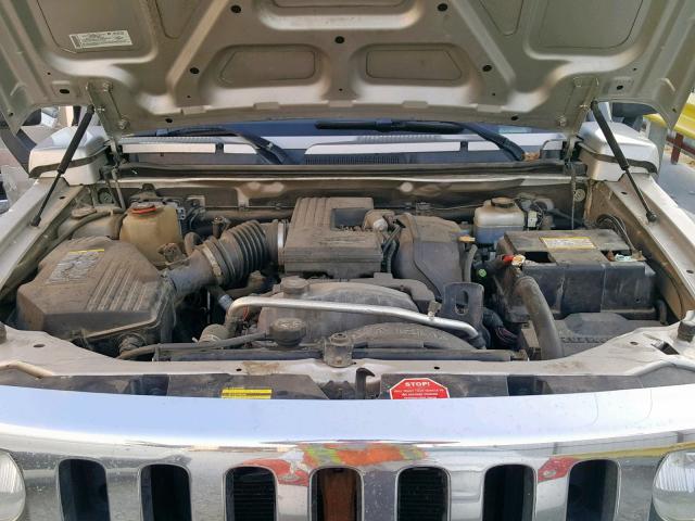 5GTDN13E178231879 - 2007 HUMMER H3 TAN photo 7