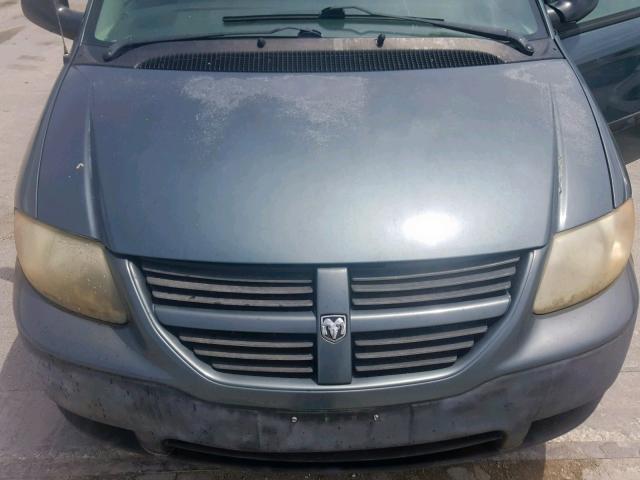 1D4GP25R65B204118 - 2005 DODGE CARAVAN SE GREEN photo 7