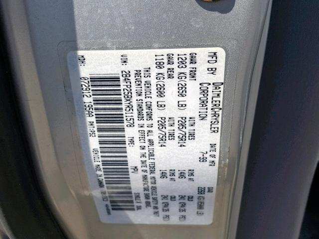 2B4FP25BXYR511578 - 2000 DODGE CARAVAN SILVER photo 10