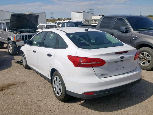 1FADP3E28HL329165 - 2017 FORD FOCUS S WHITE photo 3