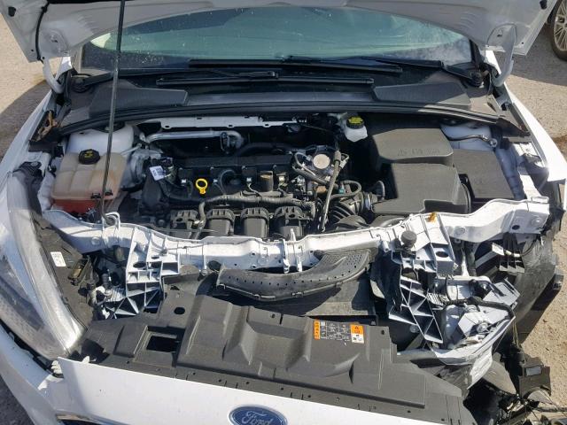 1FADP3E28HL329165 - 2017 FORD FOCUS S WHITE photo 7