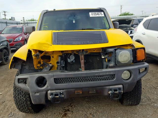 5GTDN136168109420 - 2006 HUMMER H3 YELLOW photo 9