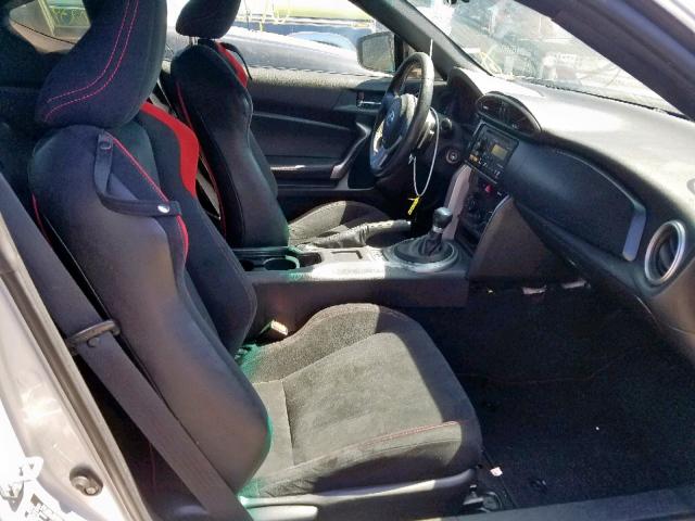 JF1ZNAA1XD2707855 - 2013 TOYOTA SCION FR-S SILVER photo 5