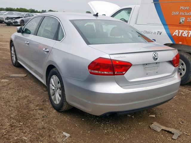 1VWAS7A36EC039906 - 2014 VOLKSWAGEN PASSAT S SILVER photo 3