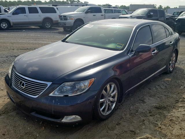 JTHGL46F275012770 - 2007 LEXUS LS 460L GRAY photo 2