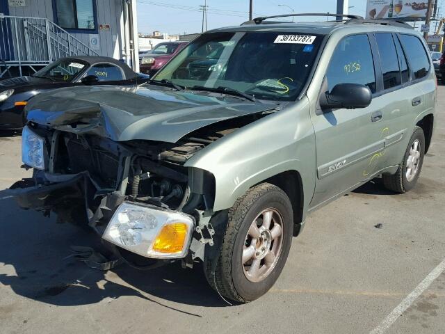 1GKDS13S842346200 - 2004 GMC ENVOY GREEN photo 2