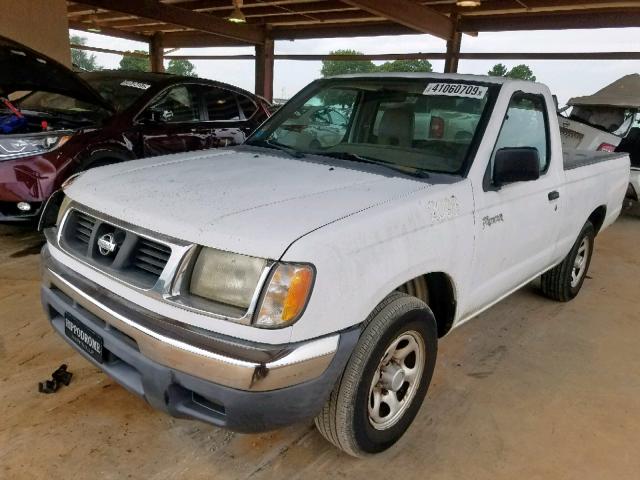 1N6DD21S4YC401611 - 2000 NISSAN FRONTIER X WHITE photo 2