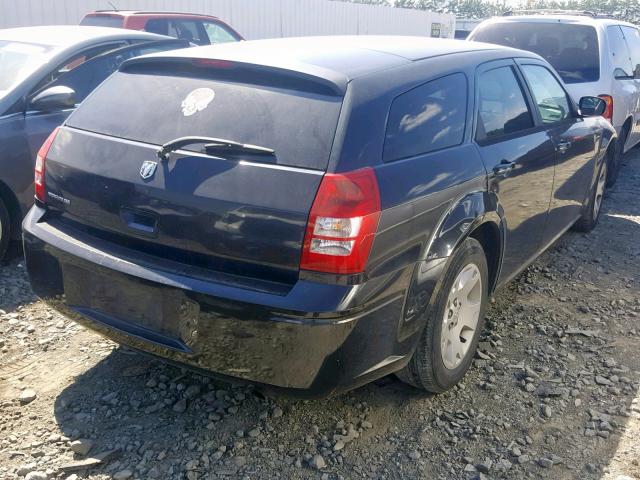 2D4FV47T87H843715 - 2007 DODGE MAGNUM SE BLACK photo 4