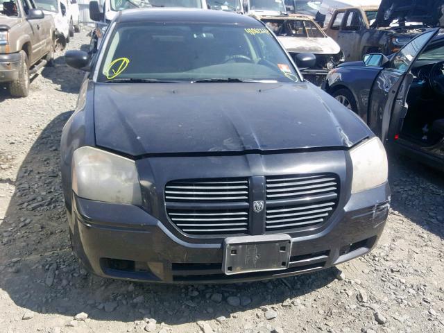 2D4FV47T87H843715 - 2007 DODGE MAGNUM SE BLACK photo 9