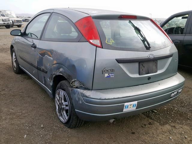 3FAFP31314R126928 - 2004 FORD FOCUS ZX3 GRAY photo 3