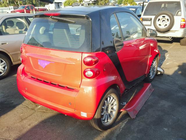WMEEJ3BA8CK534481 - 2012 SMART FORTWO PUR RED photo 4