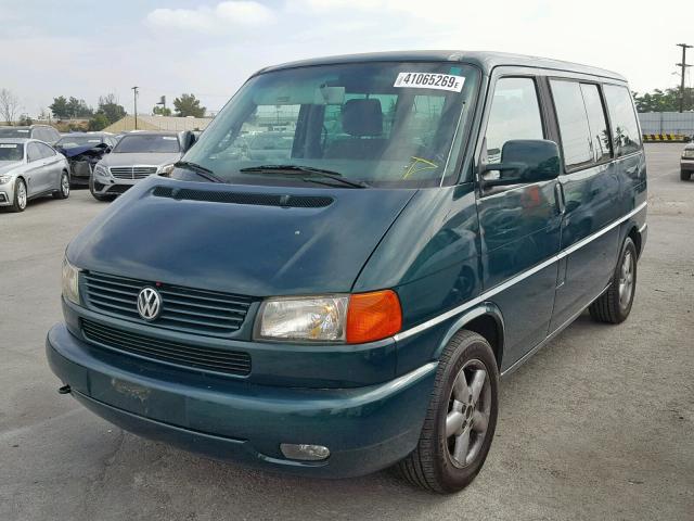 WV2MB47083H025129 - 2003 VOLKSWAGEN EUROVAN MV GREEN photo 2