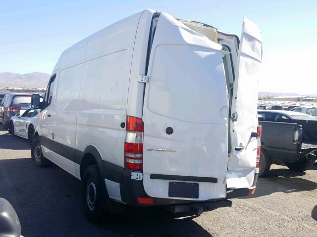 WD3PE7CD9HP569241 - 2017 MERCEDES-BENZ SPRINTER 2 WHITE photo 3