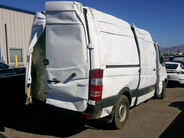 WD3PE7CD9HP569241 - 2017 MERCEDES-BENZ SPRINTER 2 WHITE photo 4