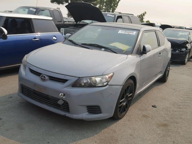 JTKJF5C72B3016042 - 2011 TOYOTA SCION TC 银色 照片 2